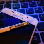 5 Cara Memperbaiki HP Samsung Mati Total Agar Kembali Hidup Cara Memperbaiki HP Samsung Mati Total