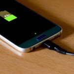 5 Cara Membuat Baterai HP Awet Kembali Seperti Awal 5 Cara Membuat Baterai HP Awet Kembali Seperti Awal