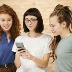 6 Aplikasi Arisan Online Di Ponsel yang Wajib Dicoba 6 Aplikasi Arisan Online Di Ponsel