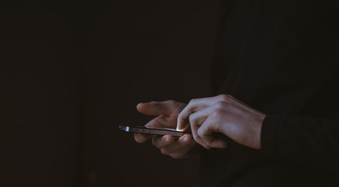 Inilah 6 Aplikasi Dewasa Live yang Dilarang di Play Store, Wajib Diketahui! Aplikasi Dewasa Live yang Dilarang di Play Store