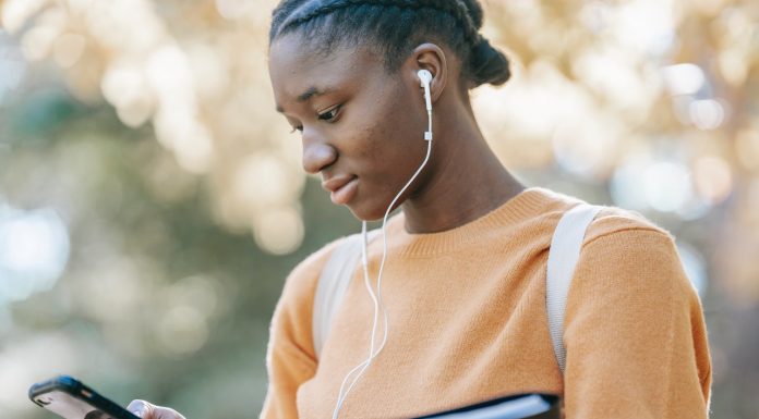 Keren! 6 Aplikasi Kamus Bahasa Madura Online, 100% Praktis Aplikasi Kamus Bahasa Madura Online