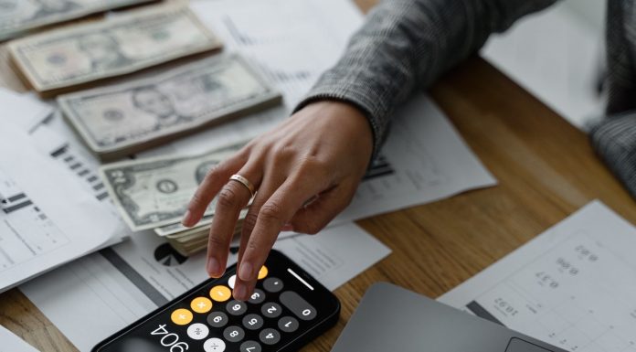 6 Aplikasi Pencatat Pengeluaran yang Perlu Dikenali Aplikasi Pencatat Pengeluaran yang Perlu Dikenali