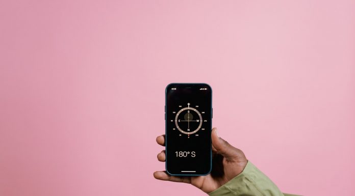 4 Cara Menentukan Arah Kiblat Dengan Kompas Android Termudah 4 Cara Menentukan Arah Kiblat Dengan Kompas Android