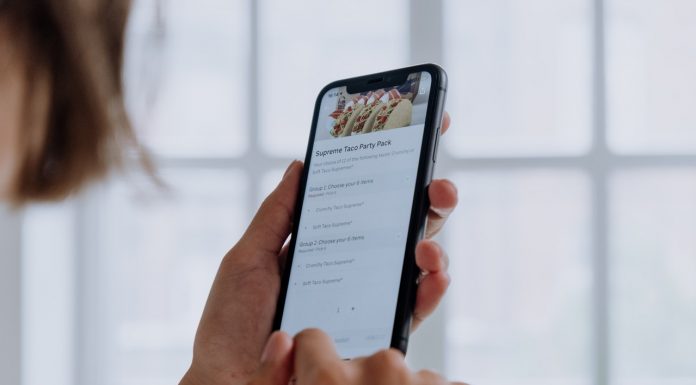 5 Cara Mengatasi HP Panas Batre Tanam dengan Mudah Cara Mengatasi HP Panas Batre Tanam